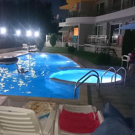 Club Priz Aparthotel พรีมอร์สโก ภายนอก รูปภาพ