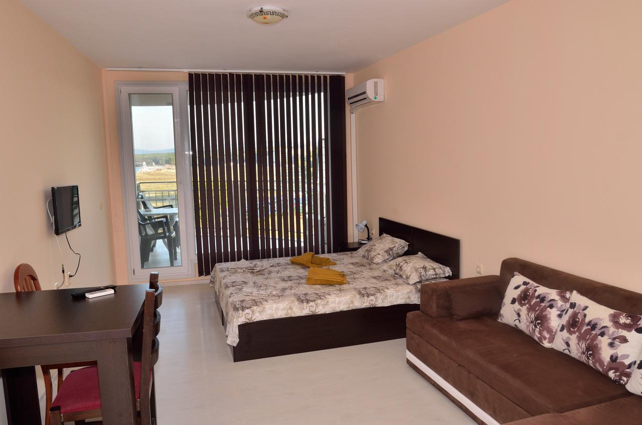 Club Priz Aparthotel พรีมอร์สโก ภายนอก รูปภาพ
