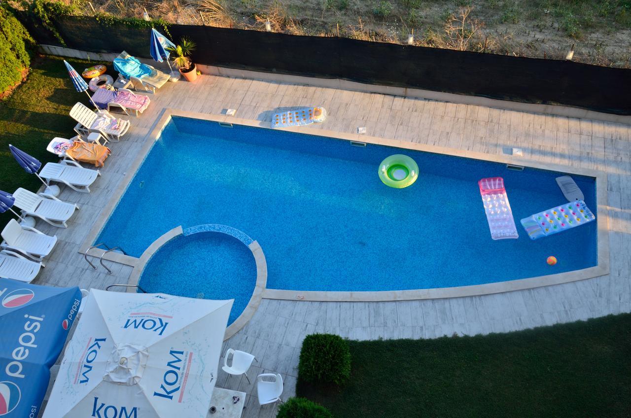Club Priz Aparthotel พรีมอร์สโก ภายนอก รูปภาพ